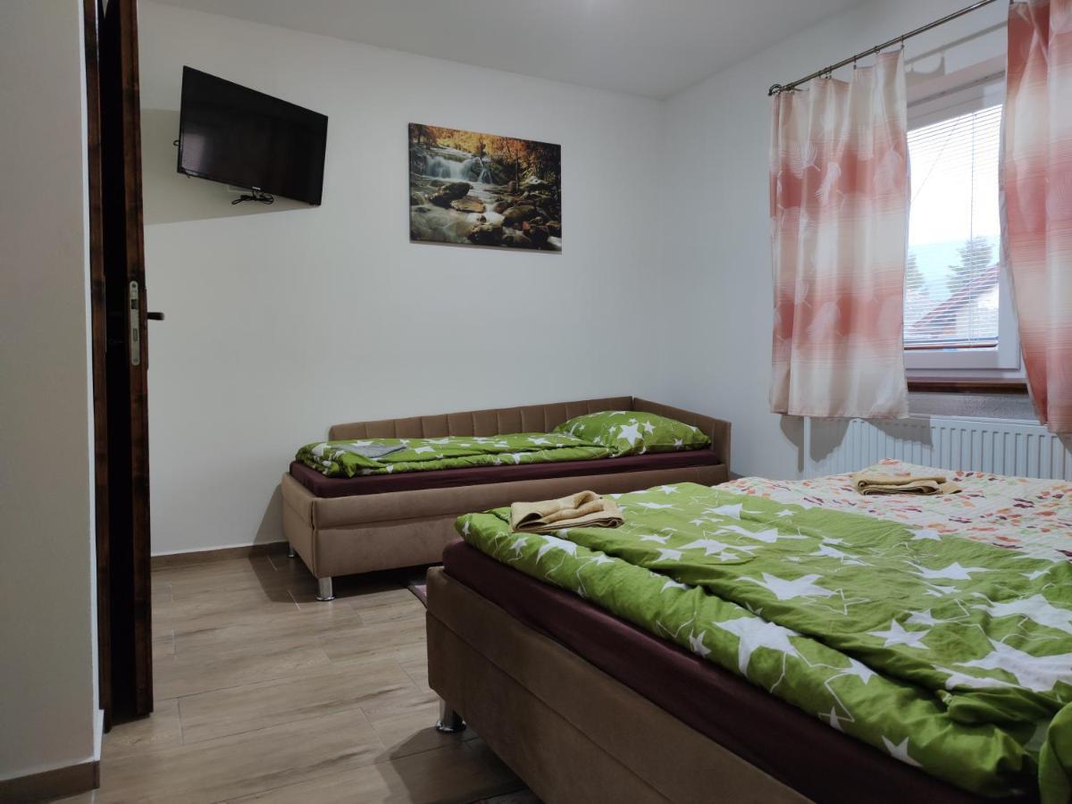Andras Penzion Krasnohorske Podhradie Экстерьер фото