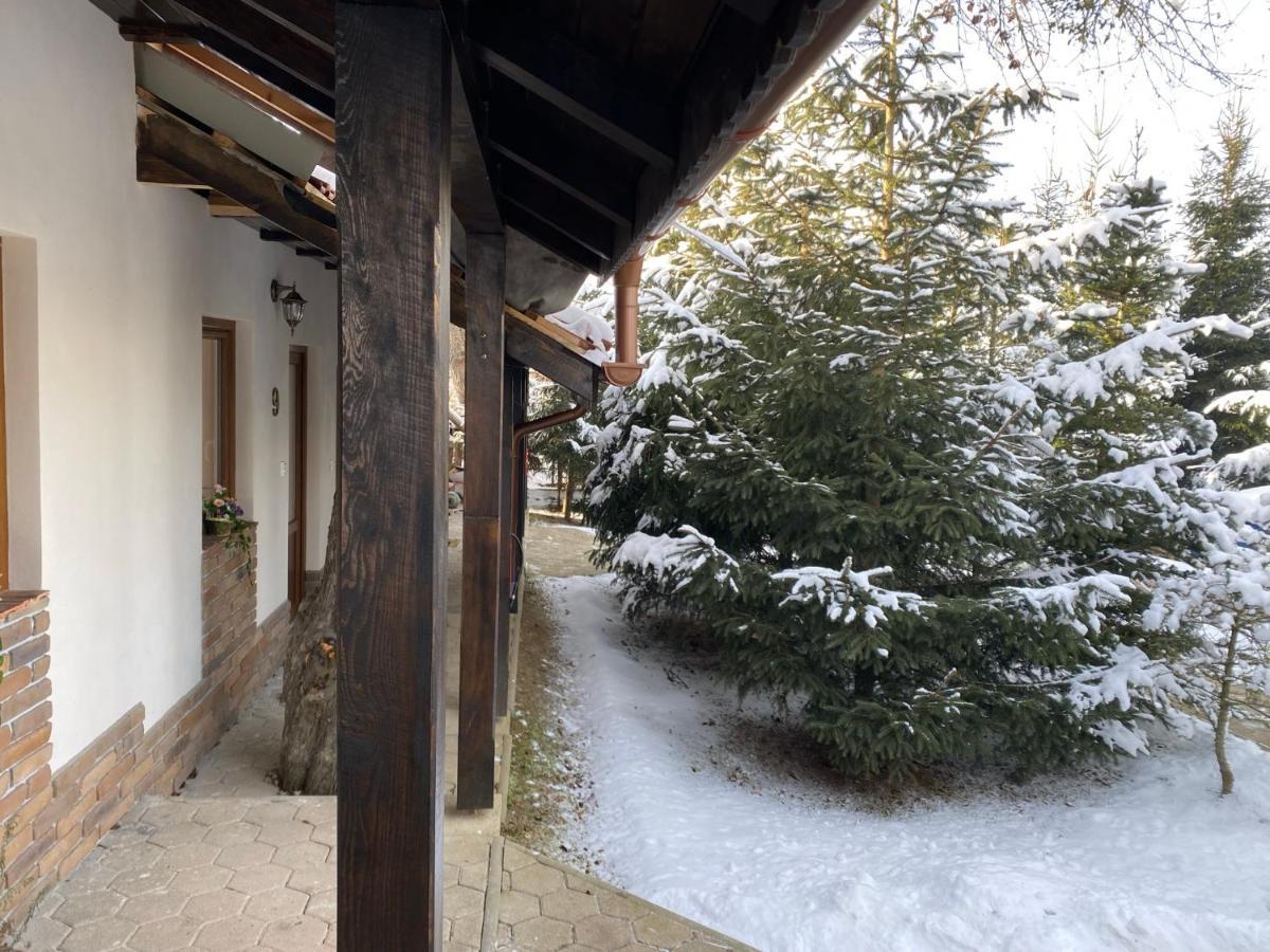 Andras Penzion Krasnohorske Podhradie Экстерьер фото